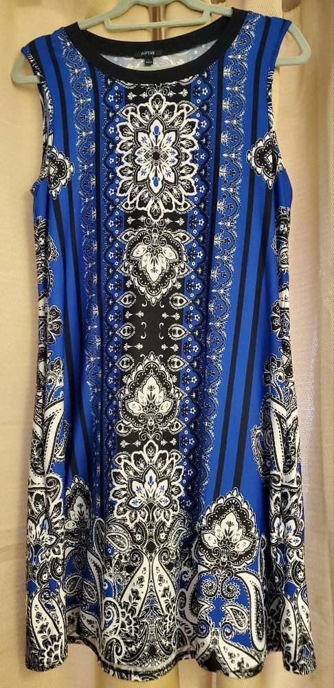 Apt 9 dress